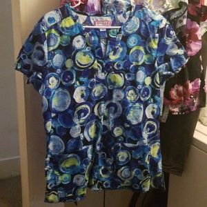Koi Scrub top size Large